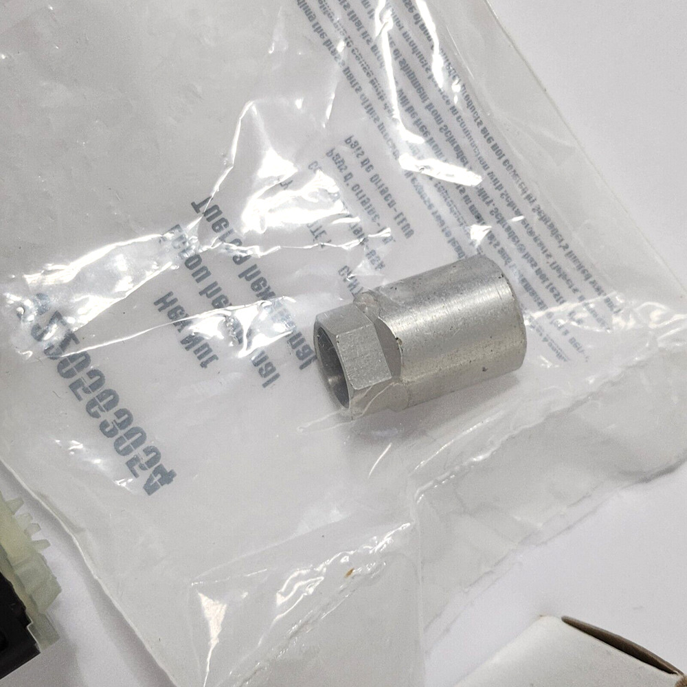 New TPMS Sensor Schrader Automotive Model # 29096 Made In UK 2020-2024 Corvette - Picture 6 of 10